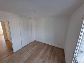  Appartement à louer 3 pièces 70 m²