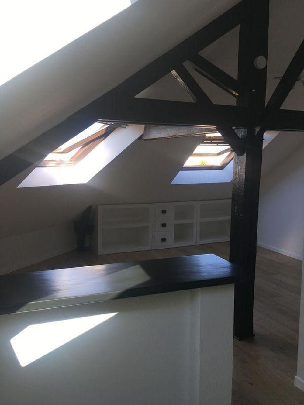 Location Appartement F2 petite copro calme St Thomas Reims