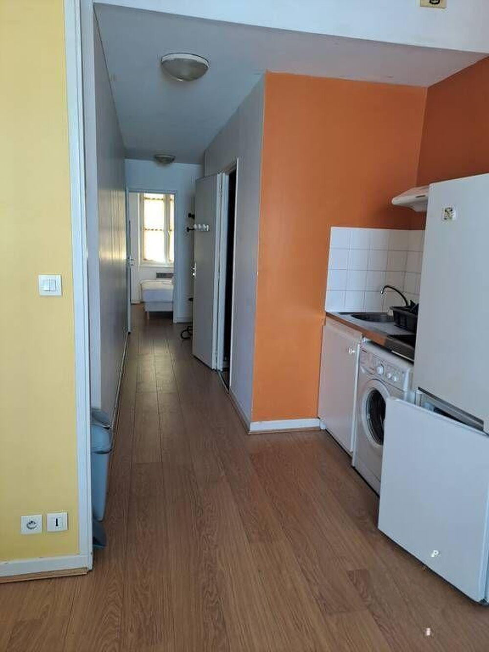 Location meublée appartement 2 pièces 35 m² Lyon 9