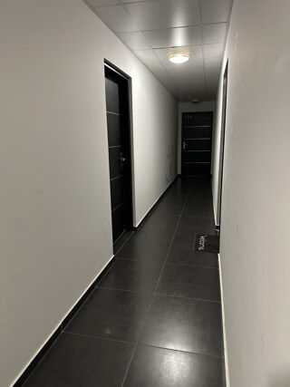  Appartement à louer 3 pièces 70 m²