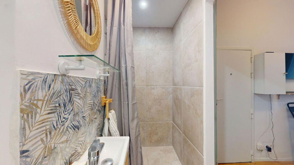 Location Appartement Studio à louer Paris 9