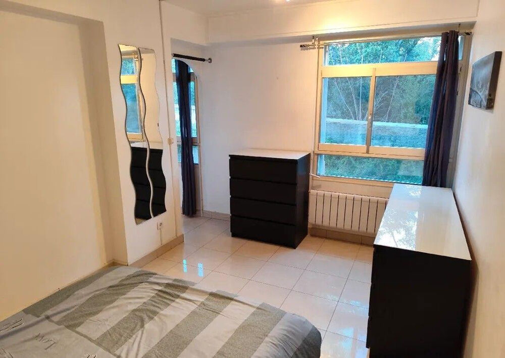 Location Appartement Beau 2P 52m² proche métro Perier bail mobilité Marseille 8