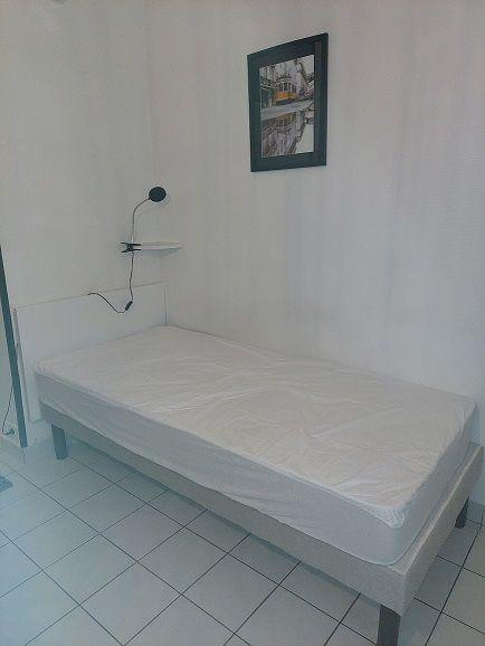 Location Appartement BEAU STUDIO à Louer Reims