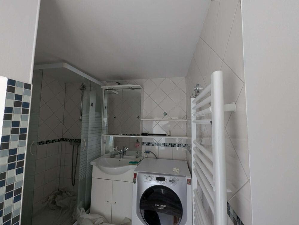 Location Appartement T3 Atypique MEUBLÉ 46m² BORDEAUX avec Clim Bordeaux