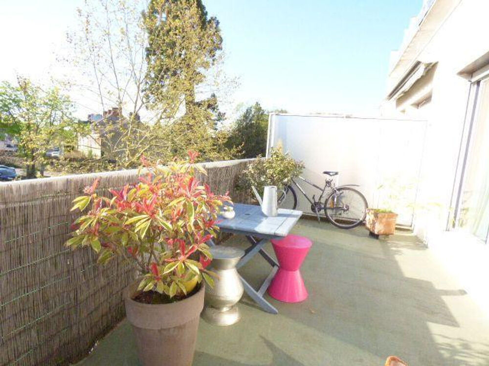 Location Appartement T1 bis de 50m² avec terrasse de 14 m² et garage Nantes