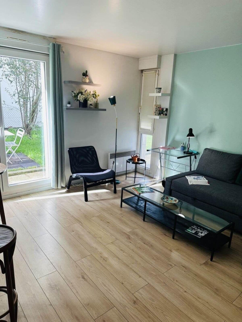 Location Appartement Beau studio rénové 27m² avec jardin et terrasse Rueil-malmaison