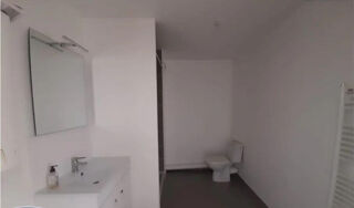 Appartement à louer 2 pièces 40 m²