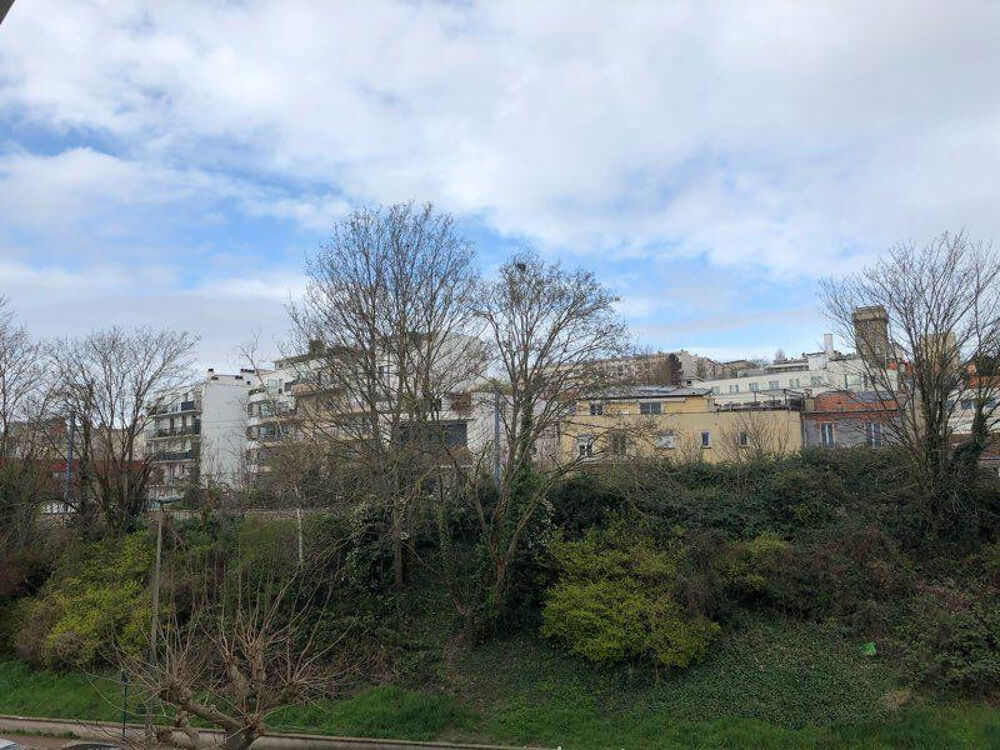 Location Appartement Studio meublé Suresnes parc du château Suresnes