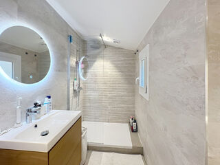  Appartement à louer 2 pièces 39 m²