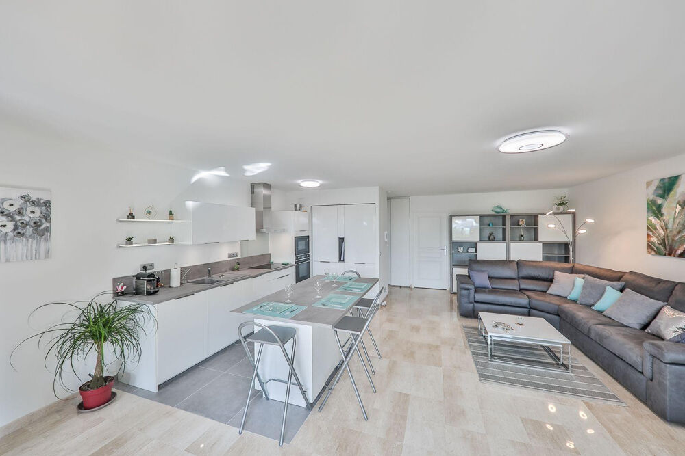 Location Appartement Nice splendide 2 pièces meublé jardin piscine Nice