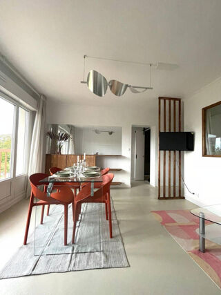  Appartement à louer 2 pièces 33 m²