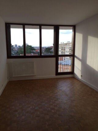  Appartement à louer 2 pièces 43 m²