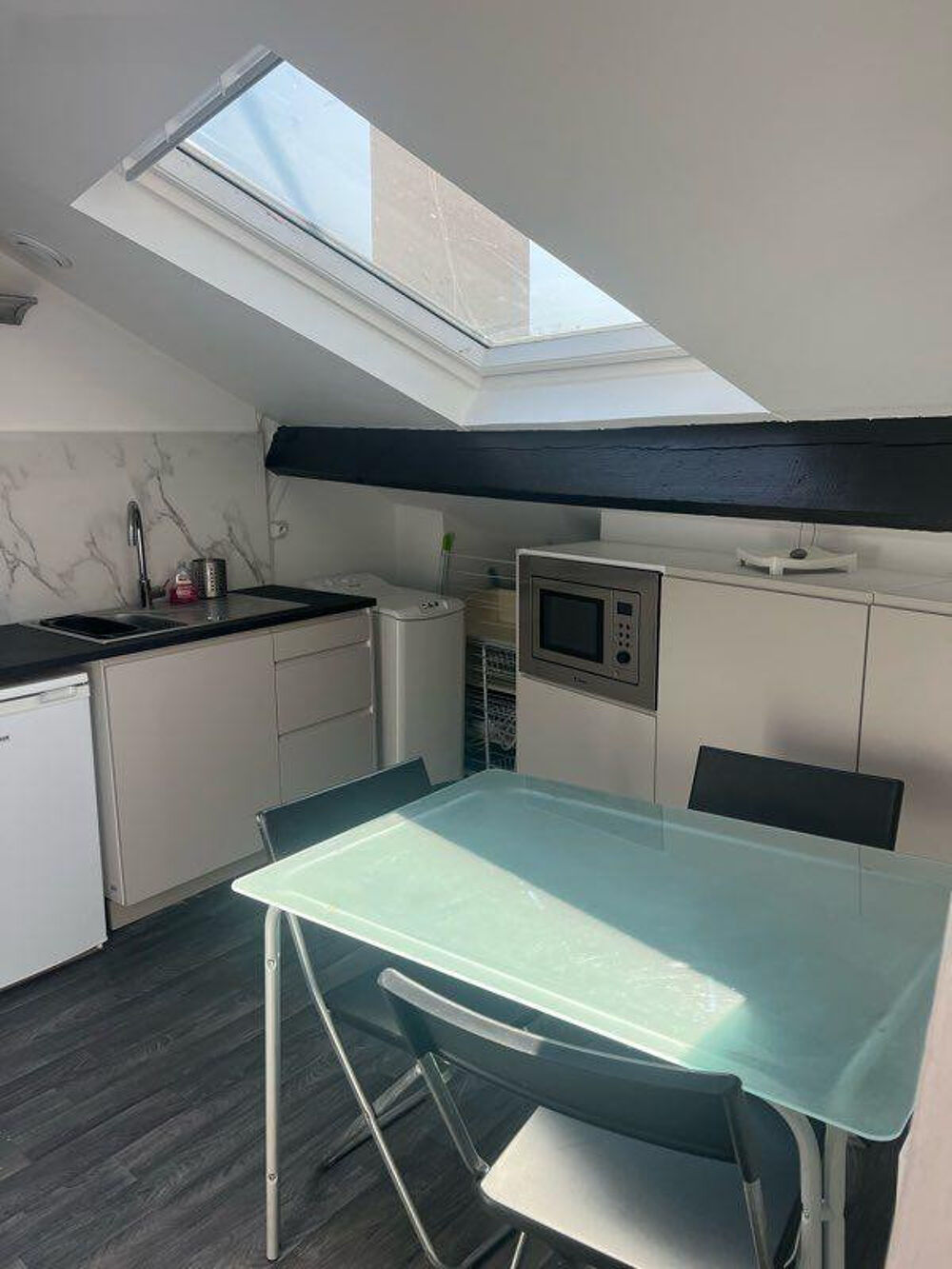 Location Appartement Studio mansarde refait à neuf Boulogne-billancourt