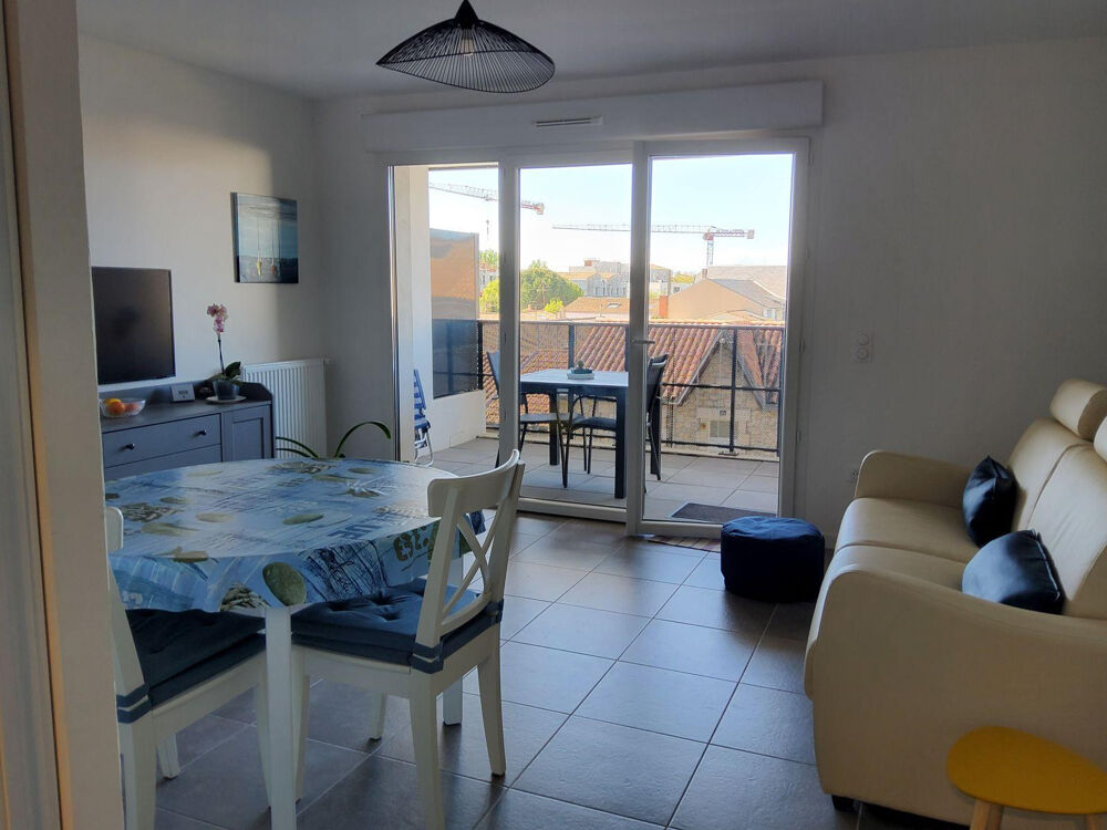Location Appartement Très beau 2 pièces dans résidence de 2022 La rochelle