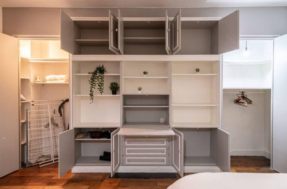 Location Appartement Studio Calme et Équipé près de Montmartre Paris 18