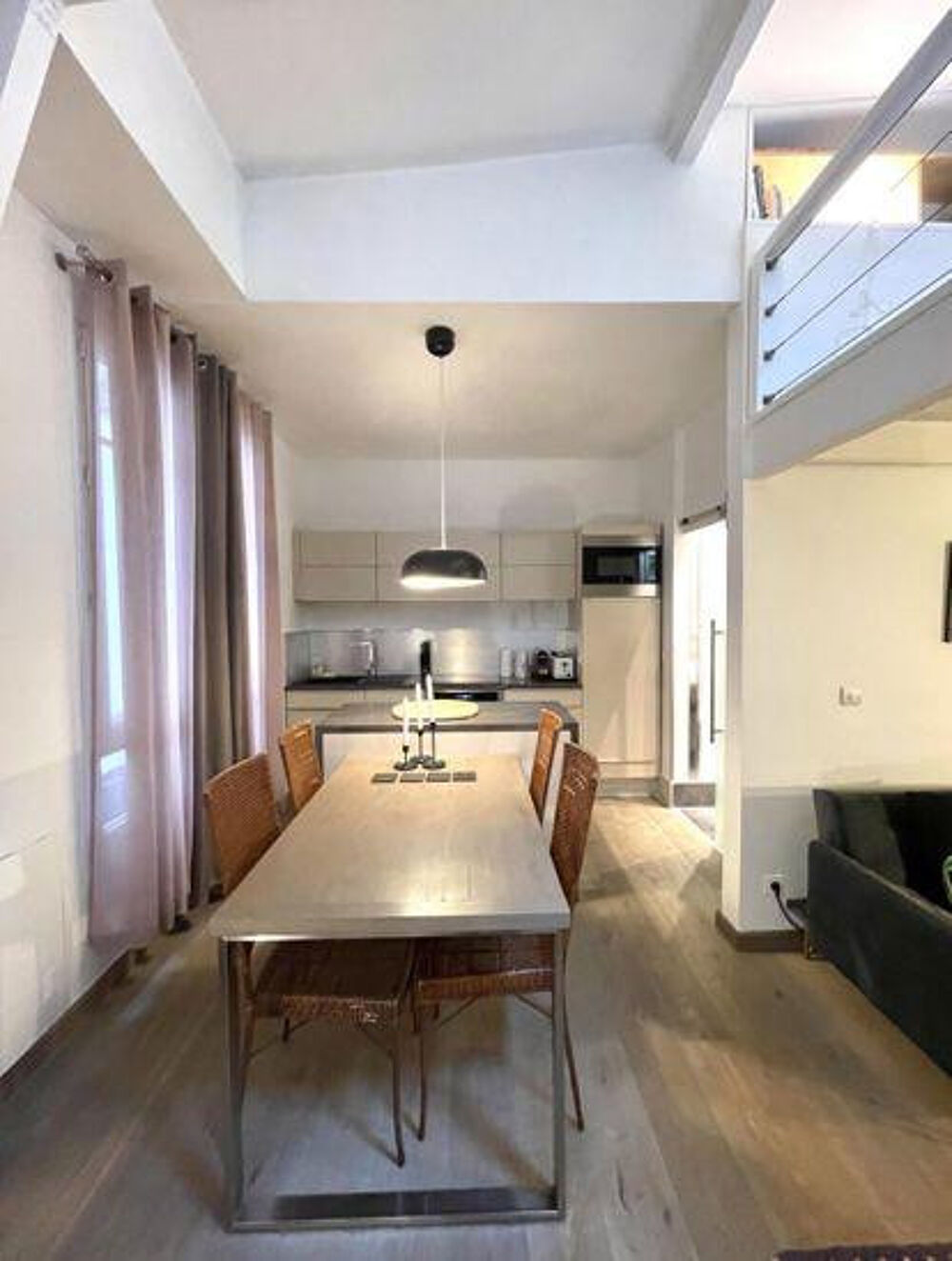 Location Appartement Studio meublé à louer Paris 17