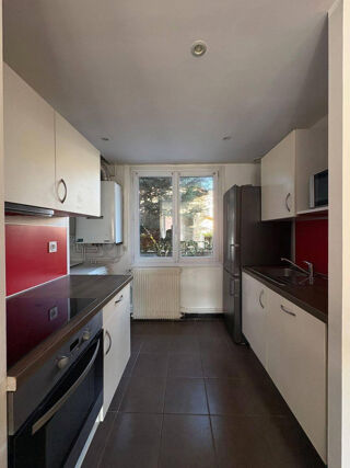  Appartement � louer 4 pi�ces 69 m�