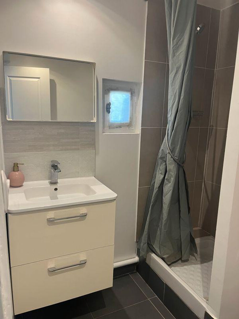 Location Appartement Studio meublé proche aéroport Roissy CDG Villepinte
