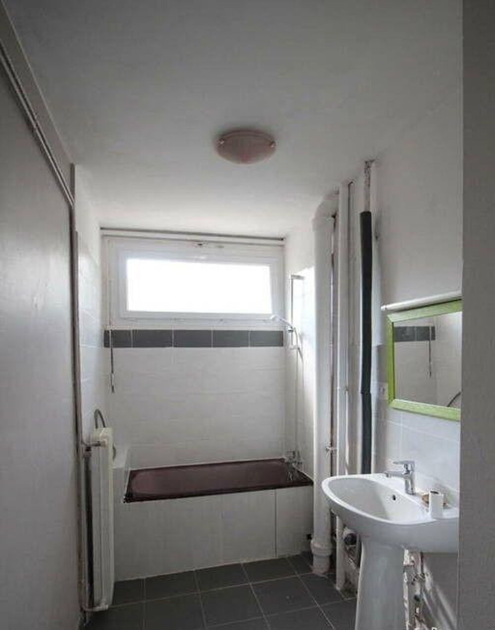 Location Appartement Appartement 2 pièces 50 m² à Aix-En-Provence Aix-en-provence