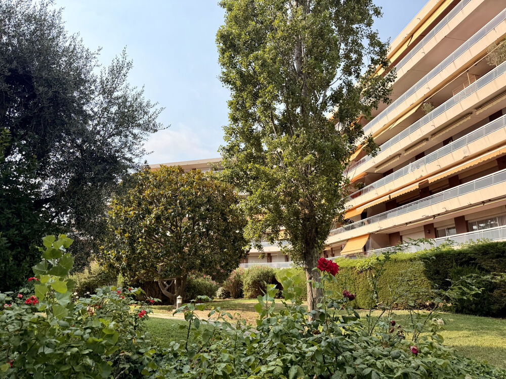 Vente Appartement Appartement  - 4 pièces  - 125.0 m² Nice
