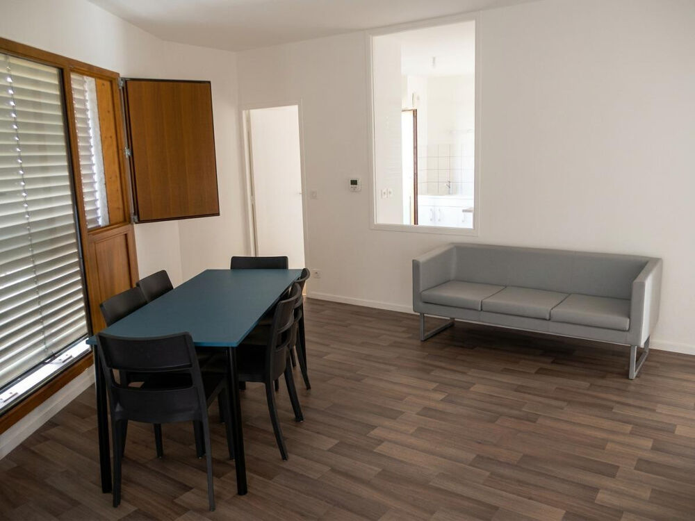 Location Appartement Colocation à projet solidaire ! Jeunes 18 à 30 ans Saint-Étienne