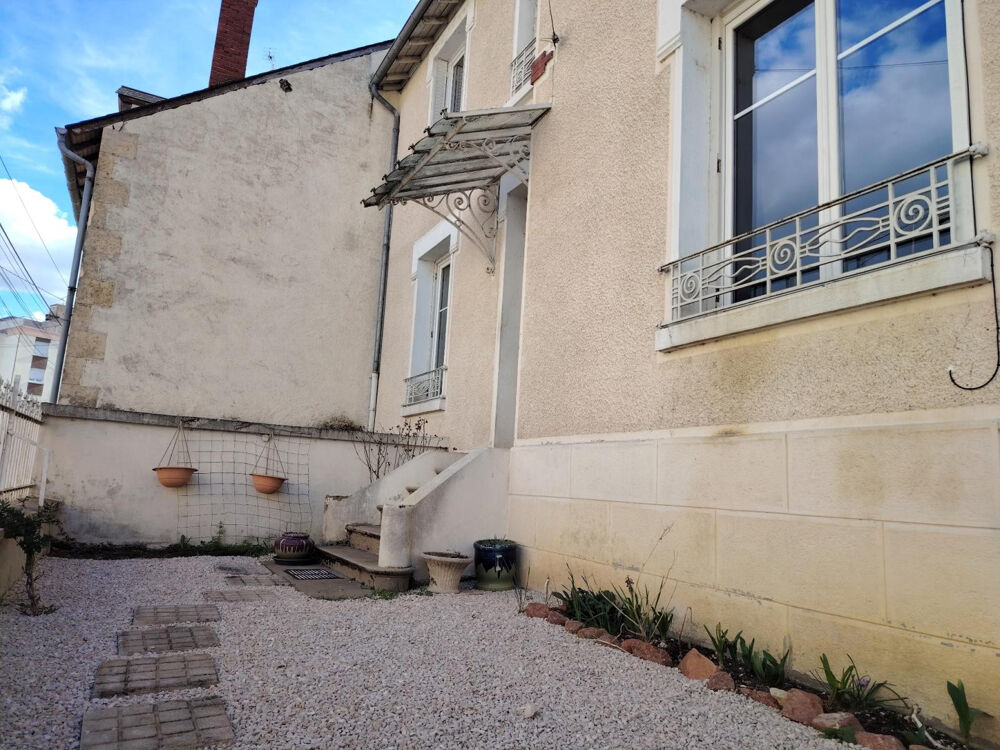 Location Appartement Bel appartement meublé lumineux. Nevers