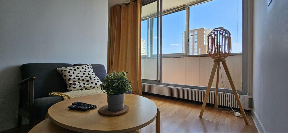 Location Appartement Chambre en colocation - Laurent Bonnevay Villeurbanne