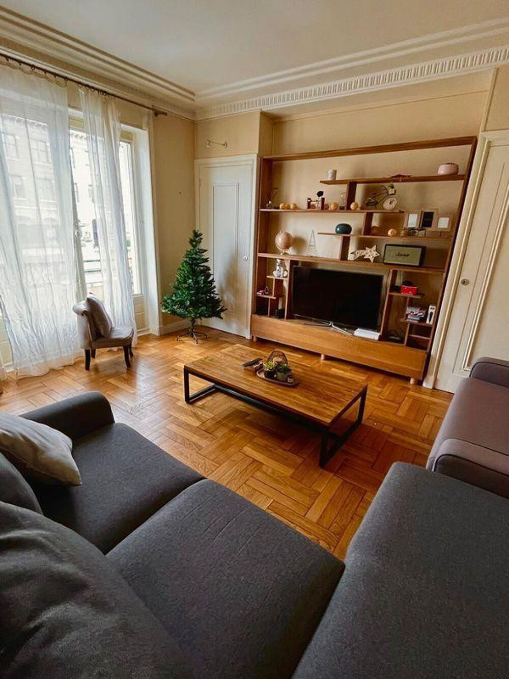 Location Appartement Grand T2 lumineux de 80 m² avec balcon Lyon 8