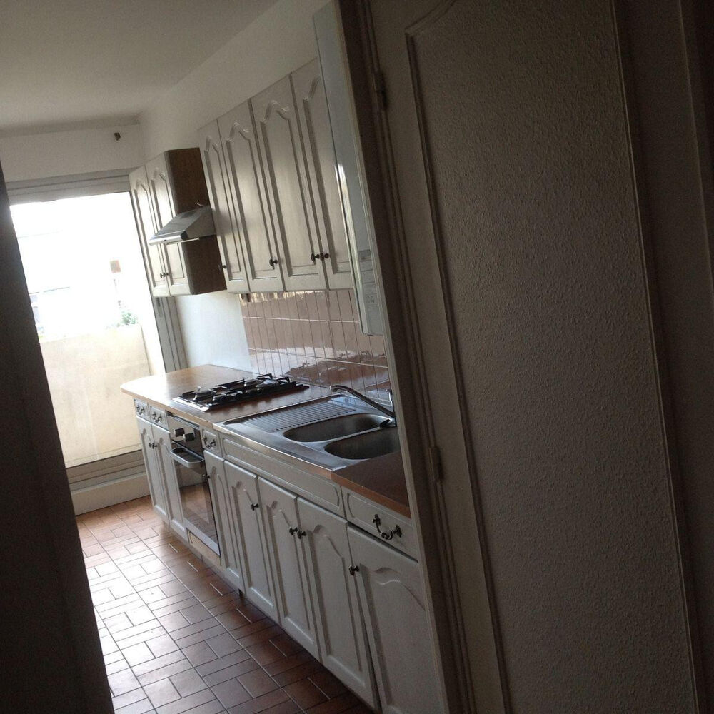 Location Appartement F4 de 96m² idéal colocation (3 personnes) Lyon 8