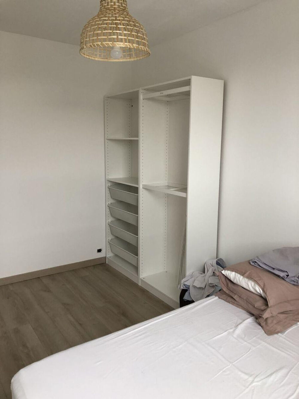 Location Appartement Beau 3P meublé 61m² proche Basilique Saint Denis Saint-denis