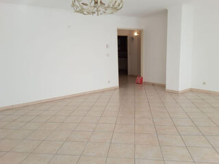  Appartement � louer 3 pi�ces 82 m�