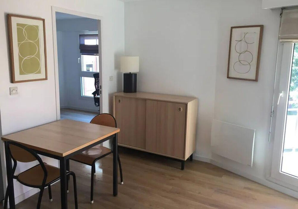 Location Appartement Beau 2P meublé rénové 31m² plein sud avec terrasse Aix-en-provence