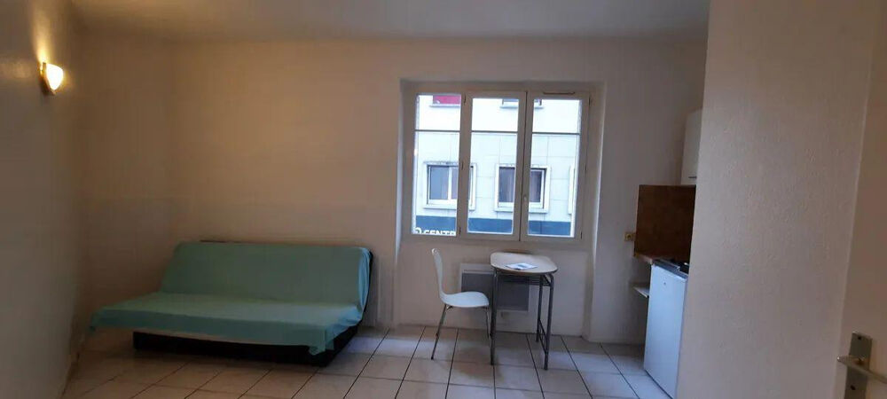 Location Appartement STUDIO 16m² meublé et refait à neuf bld FOCH Grenoble