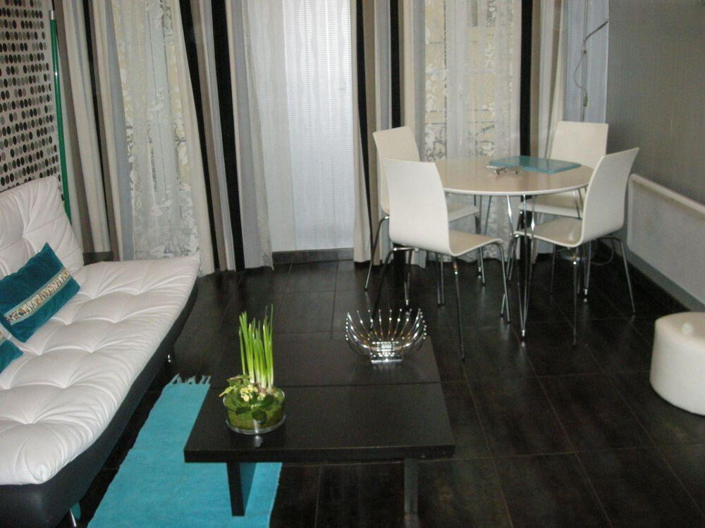 Location Appartement Loue F2 meublé et équipé coeur ville Metz Metz
