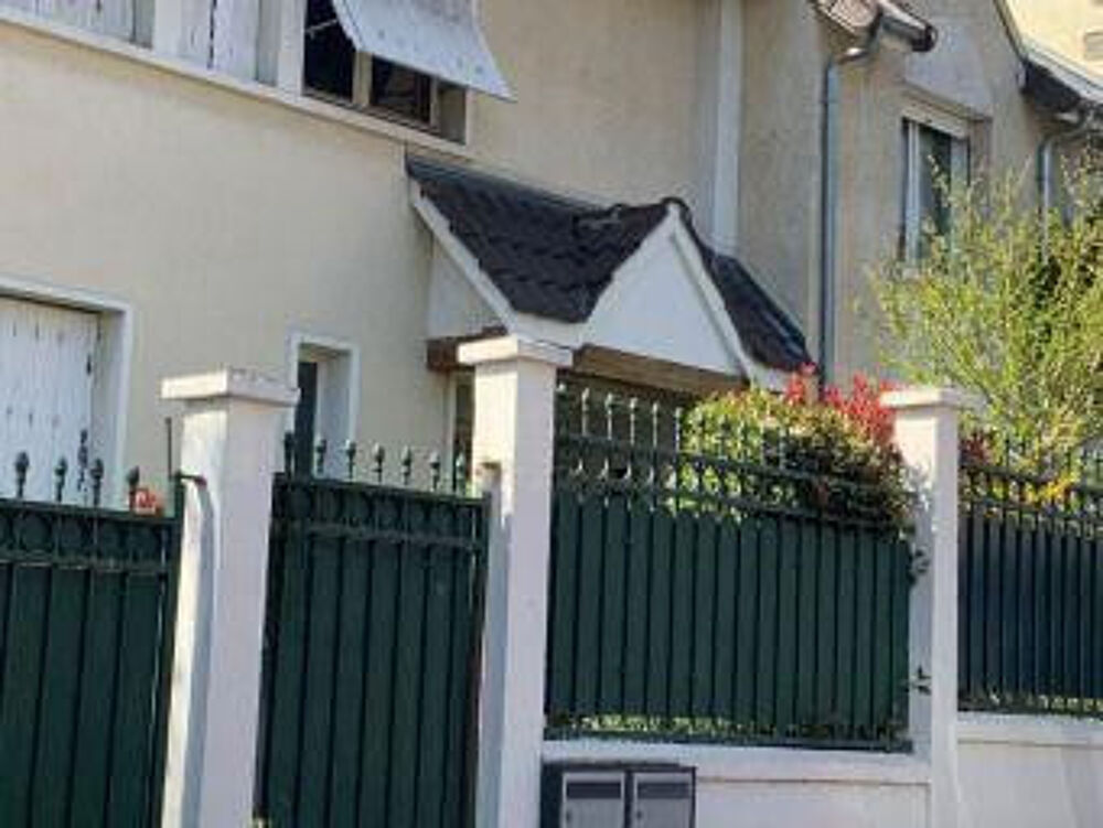 Location Appartement Belle chambre dans une maison avec jardin Viroflay