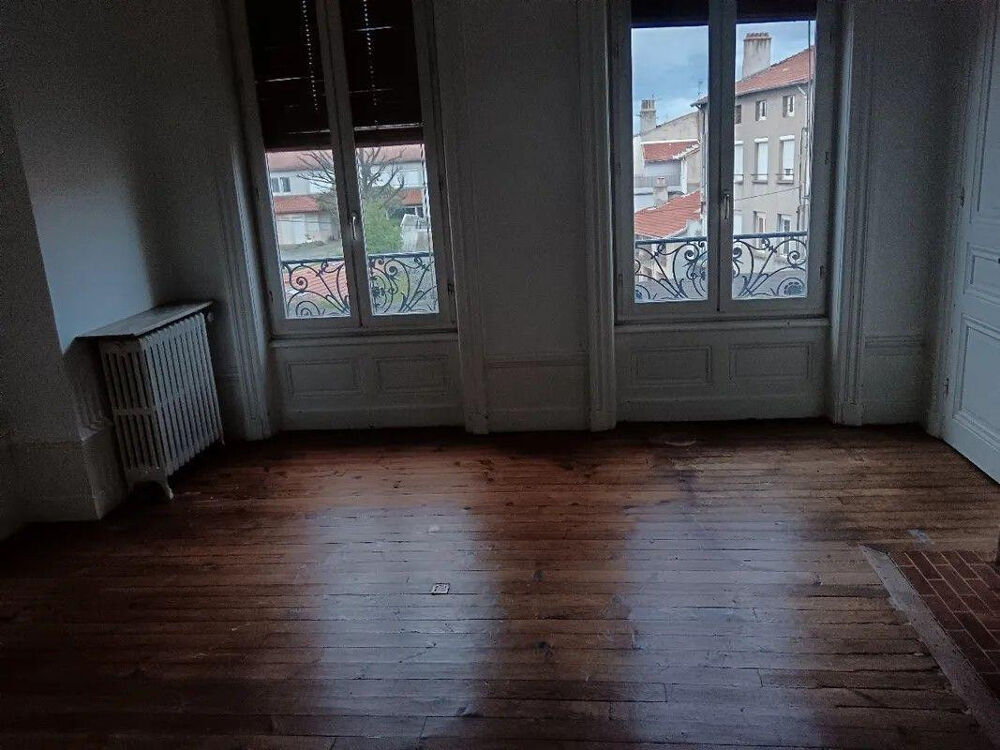 Location Appartement Beau F3 115 m² situé à côté de la gare Châteaureux Saint-Étienne