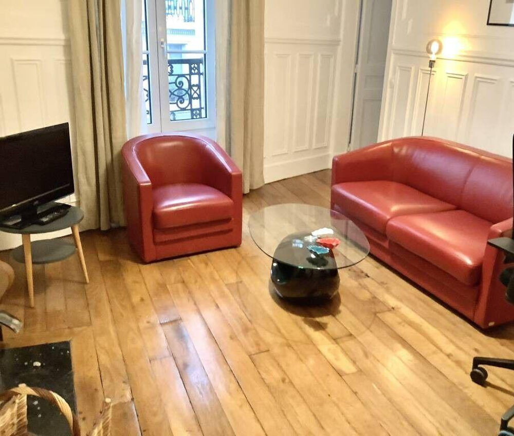 Location Appartement Beau 2P meublé 45m² au cœur du Haut Marais Paris 3