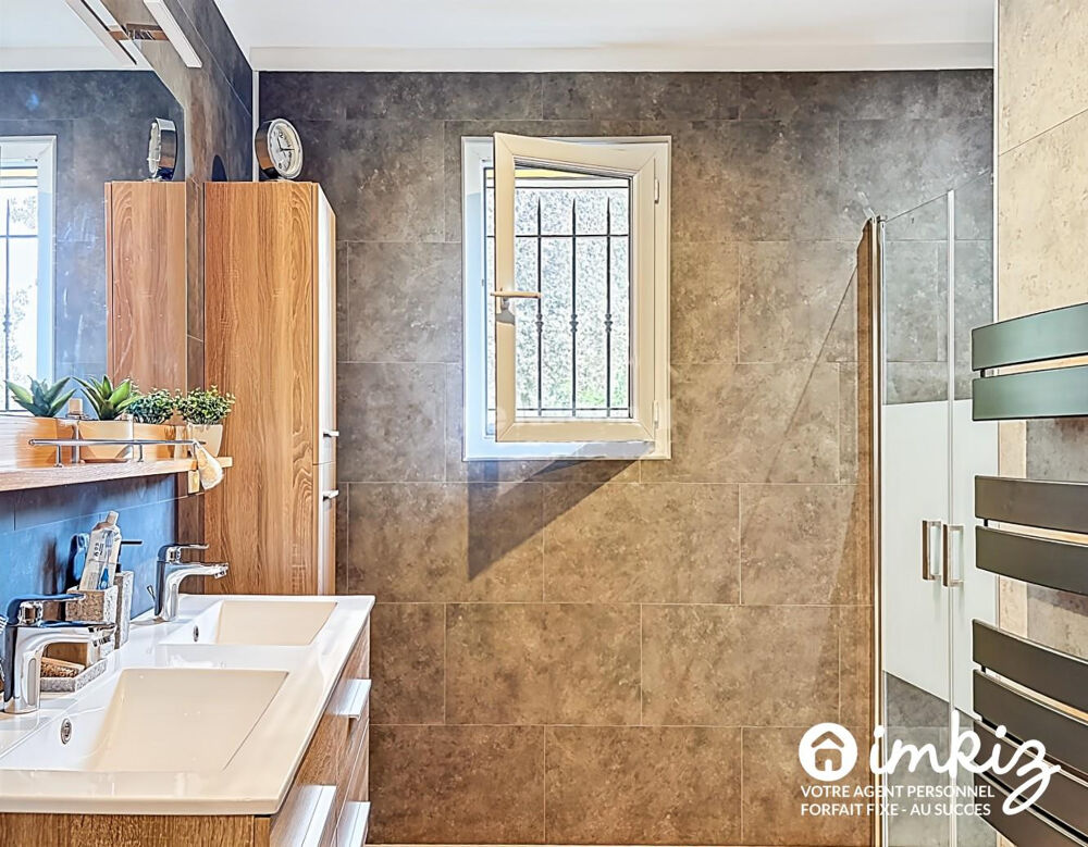 � vendre  Maison Saint-Restitut (26130)