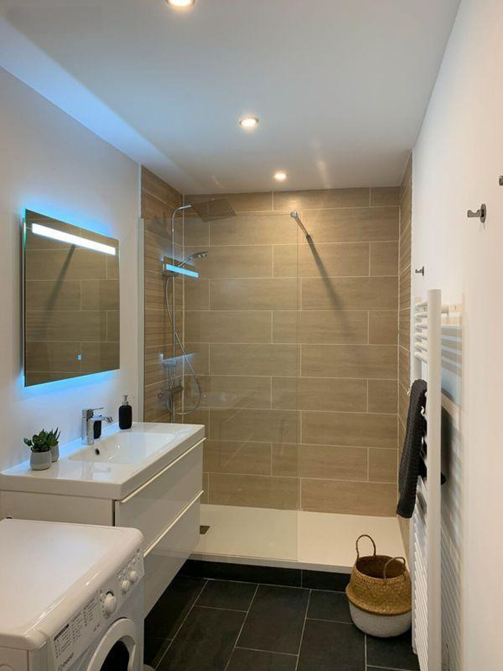 Location Appartement Beau 3P meublé 57m² rénové Bordeaux