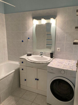  Appartement à louer 2 pièces 47 m²
