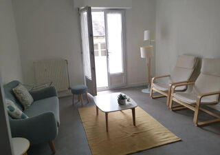  Appartement à louer 2 pièces 44 m²