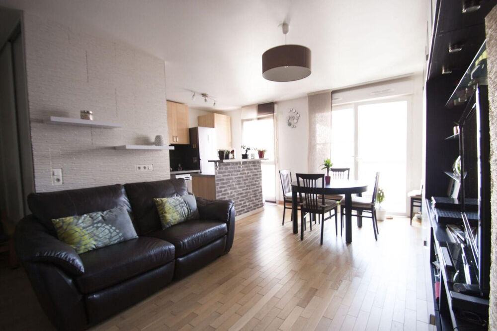 Location Appartement Beau 3P 62m² avec balcon en très bon état Asnières-sur-seine