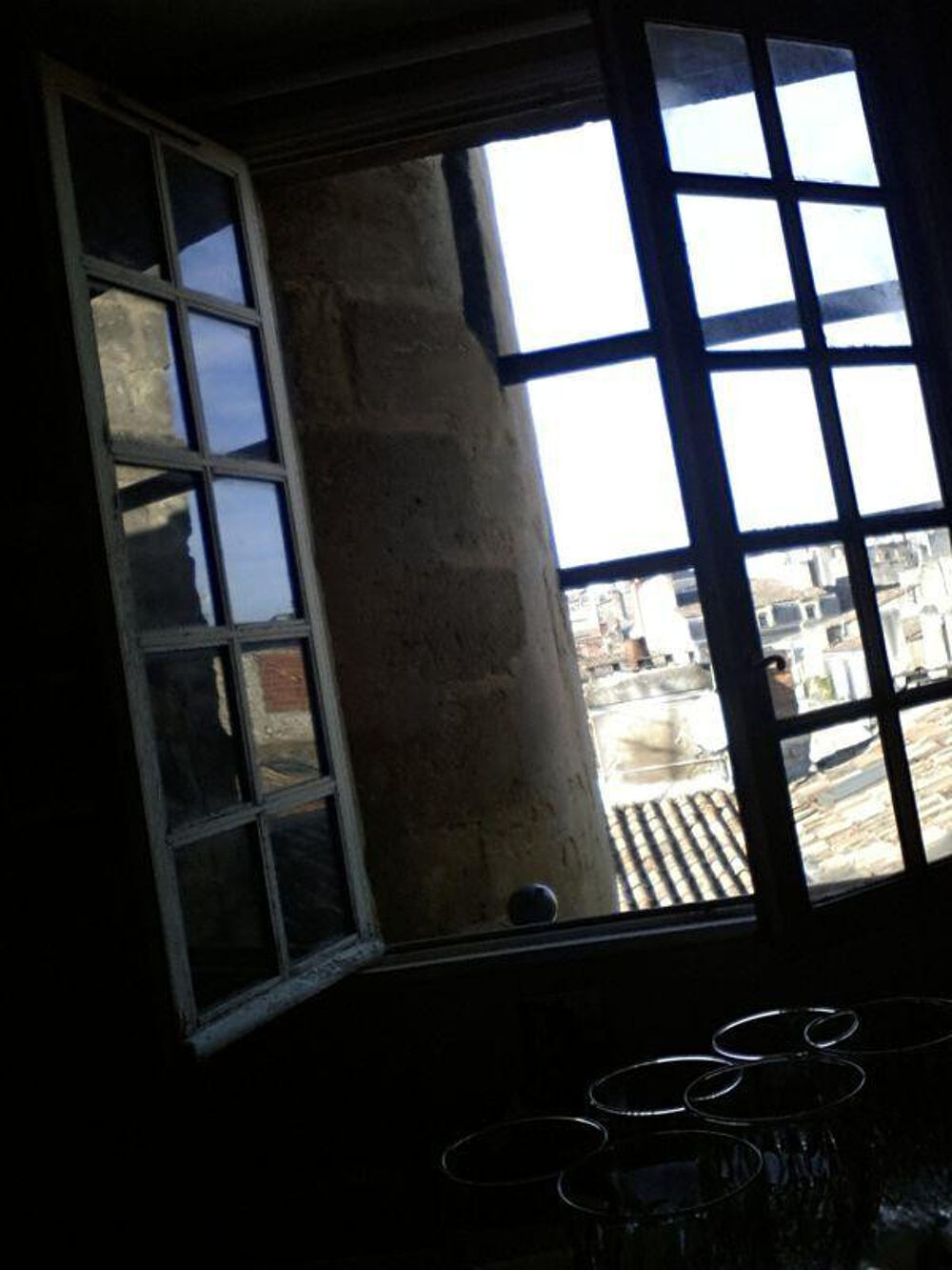 Location Appartement T1 Bis Place Camille Jullian Bordeaux