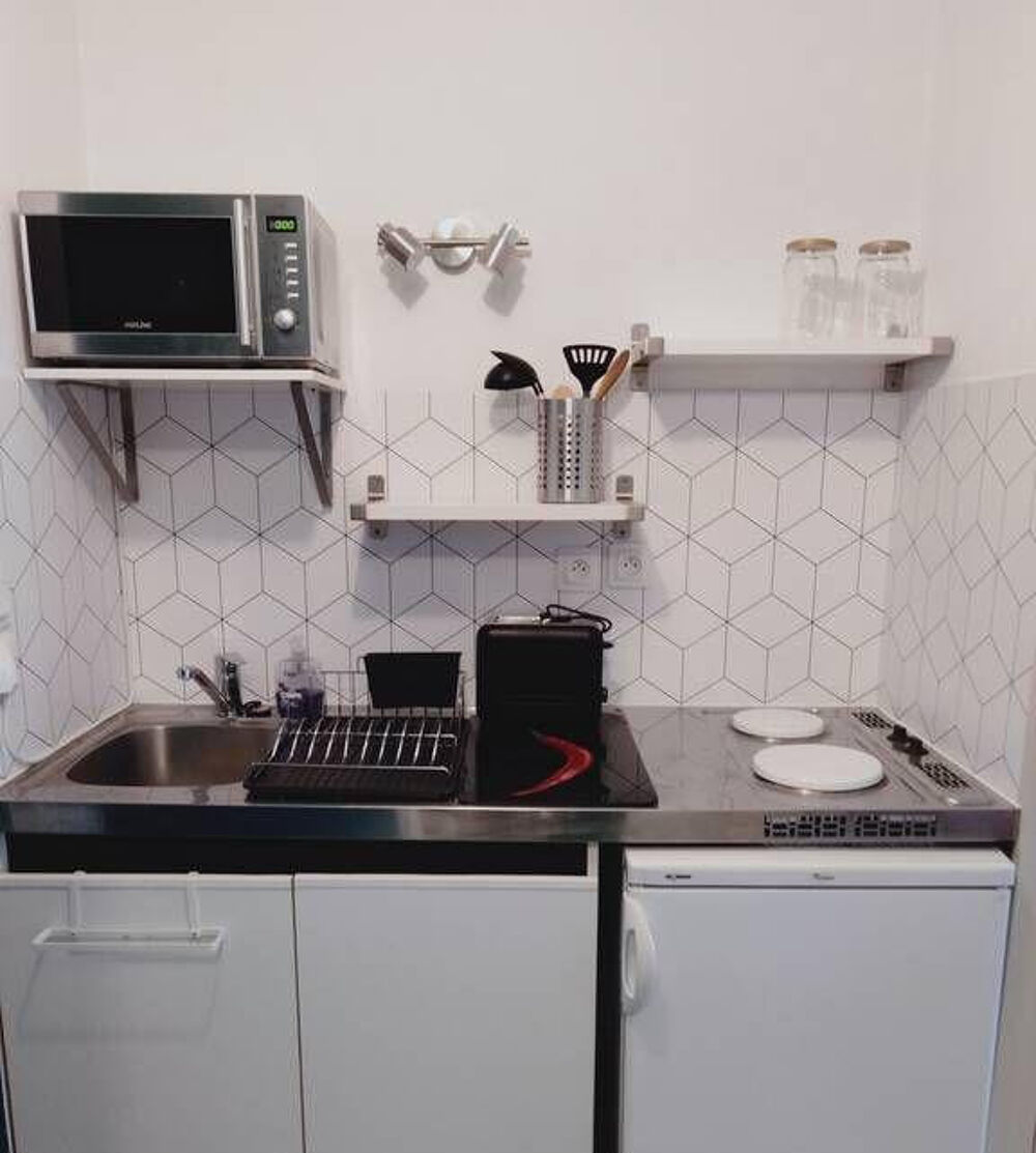 Location Appartement Beau studio 19 m² meublé et rénové à Nantes Nantes