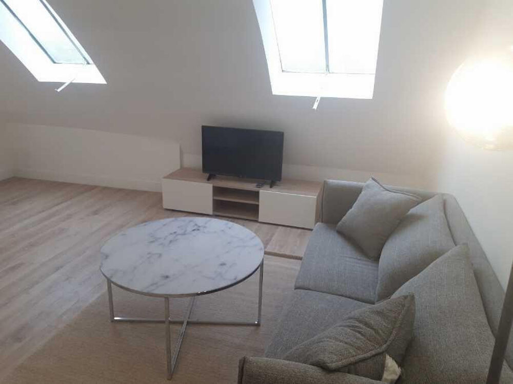Location Appartement Location meublée 2 pièces à Saint-Denis Saint-denis