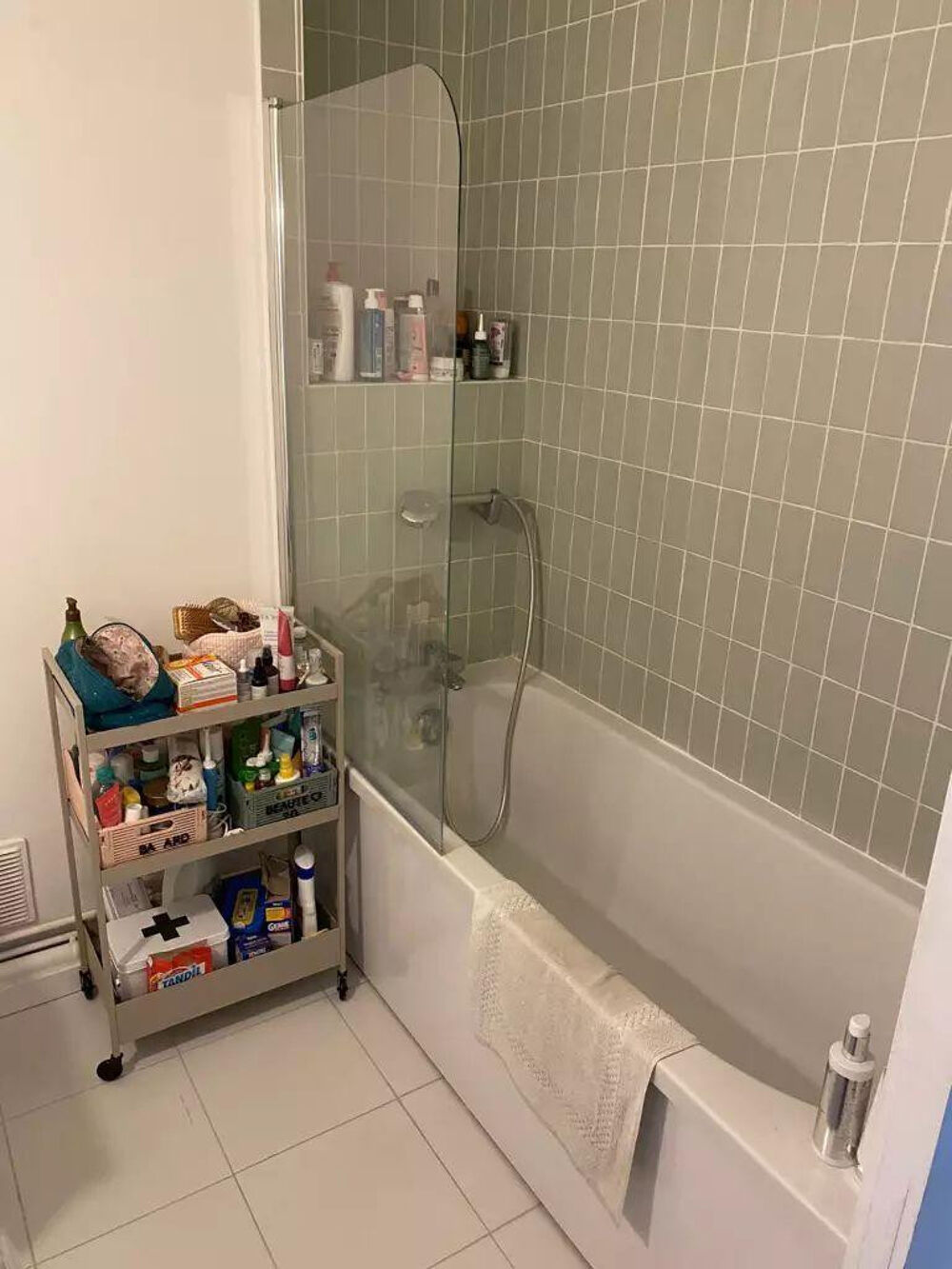 Location Appartement Chambre colocation appartement 82m²-Bordeaux Bordeaux