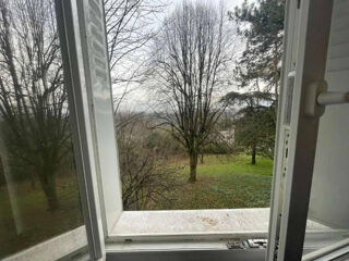  Appartement à louer 4 pièces 76 m²