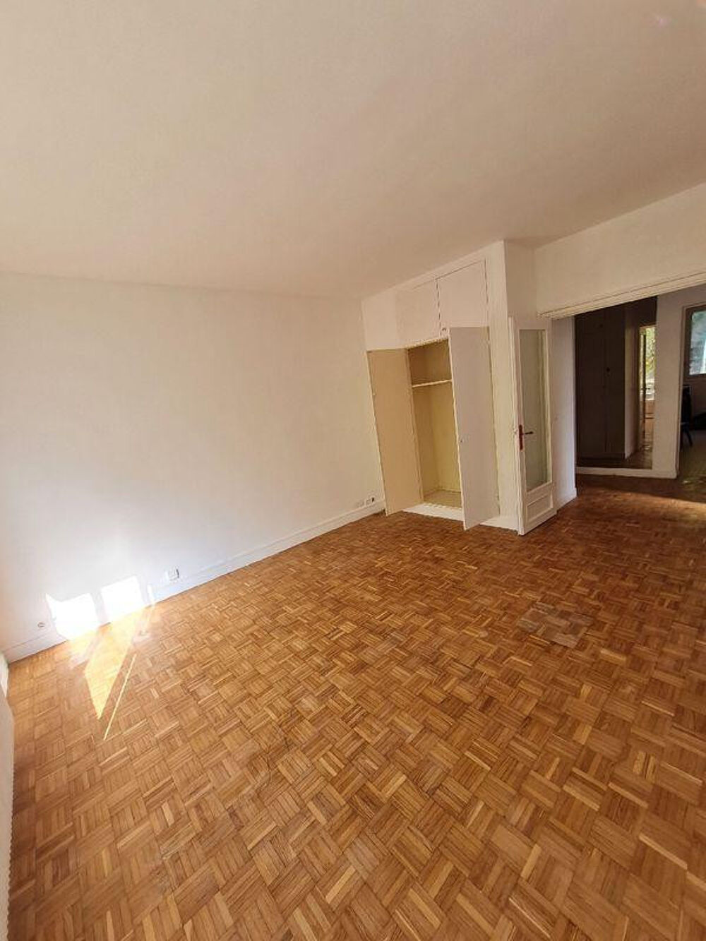 Location Appartement À Louer Appartement T3 64 m² Fontenay-aux-Roses Fontenay-aux-roses
