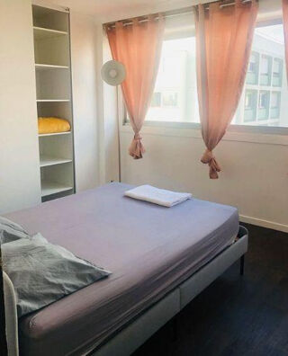  Appartement à louer 5 pièces 75 m²