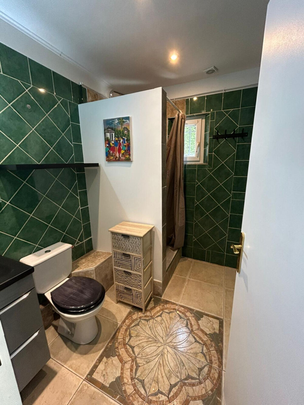 Location Appartement Studio rénové dans quartier résidentiel Aix-en-provence